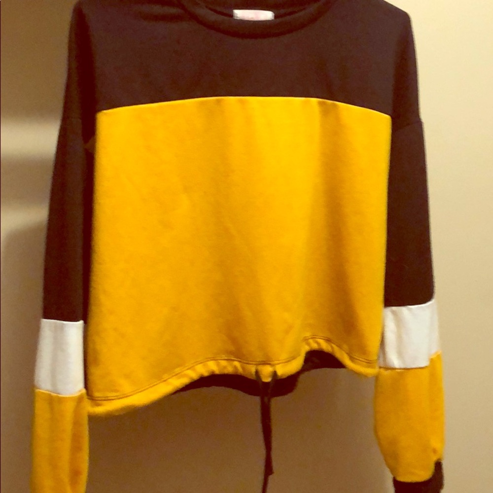 A crop top